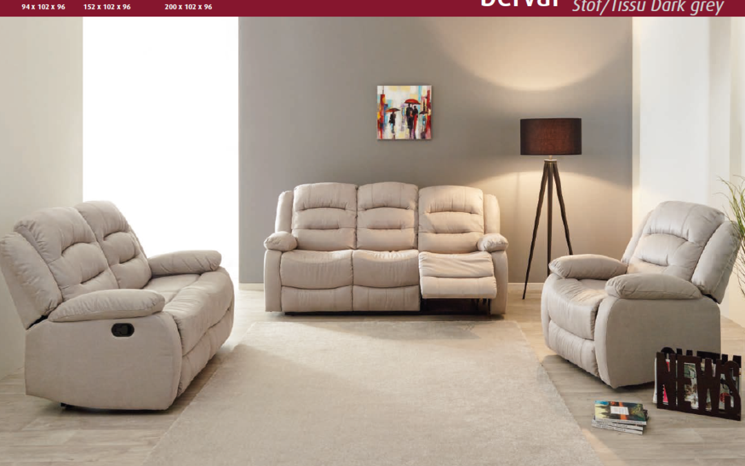 SALON  » DERVAL « 